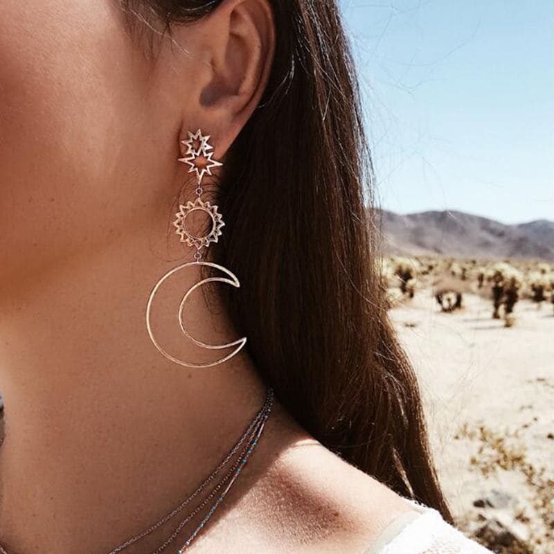 Moon Sun Earring, Simple Sun Moon Asymmetric Exaggeration Earrings, Retro Silver Crystal Drop Elegant Earrings for Women