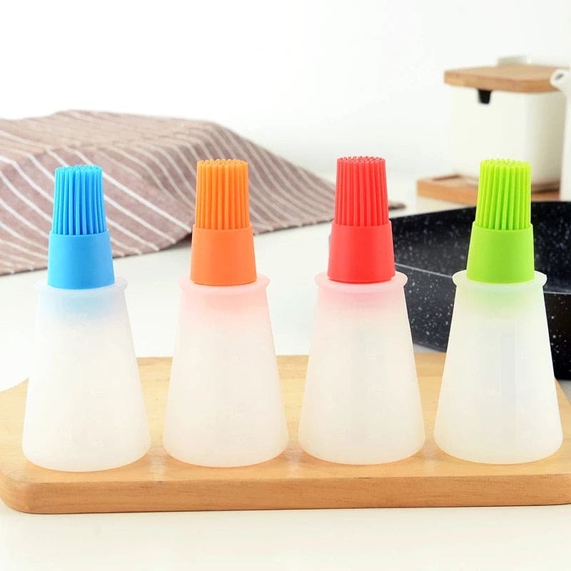 Portable Silicone Oil Bottle,Oil Brush With Squeeze Bottle, Silicone Bastry Brush