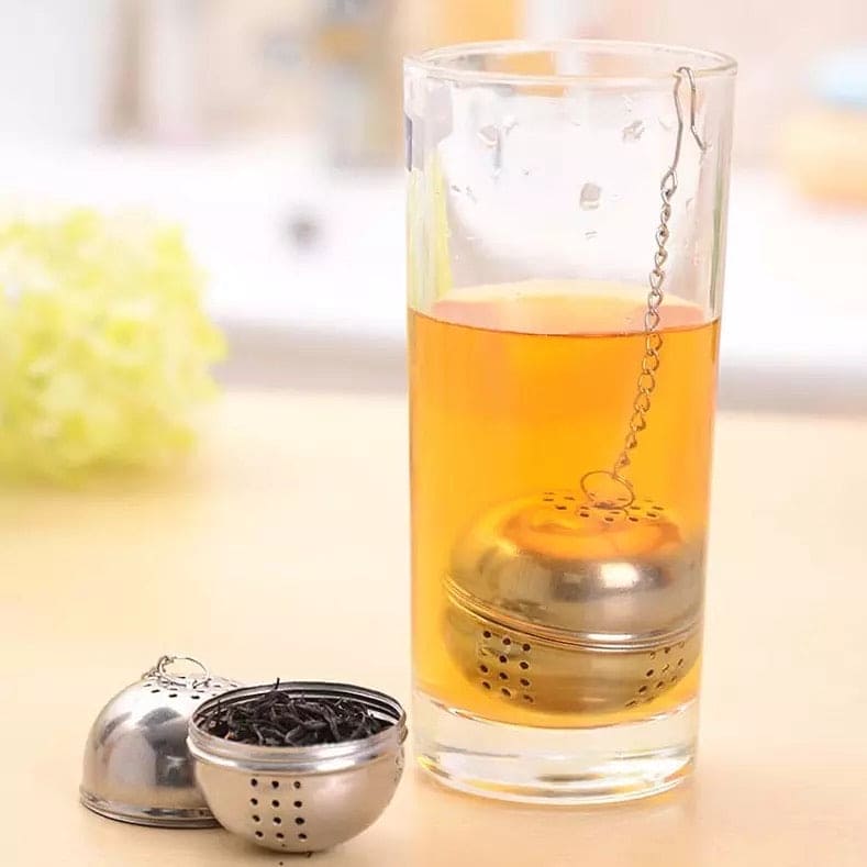 Stainless Steel Ball Filter Kitchen Gadget, Spice, Herb,Tea and Seasoning Filter Ball with Hanging Hook, Ball Tea Infuser Mesh Filter