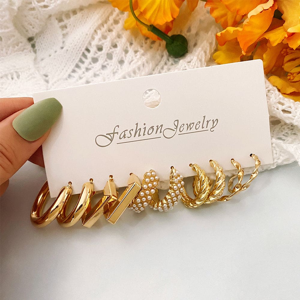 Set Of  5 Vintage Pearl Earrings Set, Exaggerated Gold Color Metal Pearl Earrings for Women, Geometric Twisted Vintage Hoop Earrings, Acrylic Butterfly Earrings Set, Vintage Circle Simulated Pearl Earring