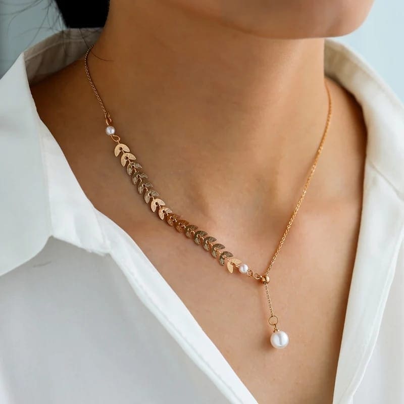 Clavicle Short Necklace With Pearl Pendant, Neck Pendant For Girls, Women Simple Pearl Choker