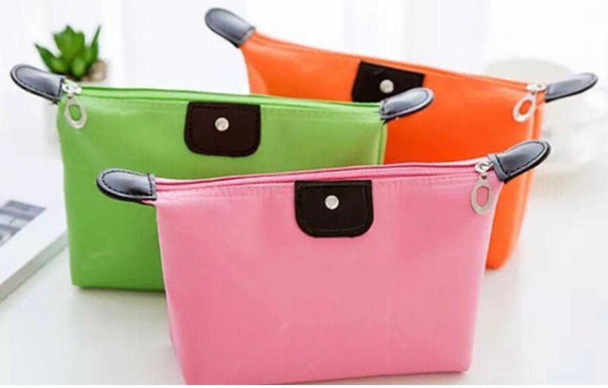 Portable Cosmetic Bag For Women, Colorful Waterproof New Travel Dumpling Storage Bag, Mini Cute Toiletry Bag, Tote Bag Purses, Mini Travel Cosmetic Pouch