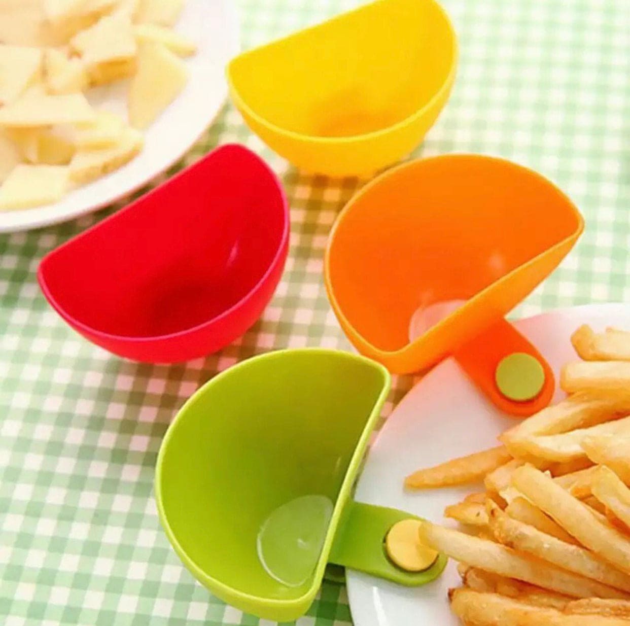 Plastic Clip on Dipping Dish For Sauces, Food Grade Sauce Cup, Kitchen Small Clip Seasoning Dish
